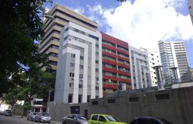 Imagem: O apartamento possui 4 Dormitórios, 4 Banheiros, 2 Vagas na