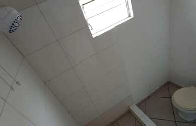 Imagem 5: Alugo casa no Rau. 240m² de Área, 3 Vagas na garageme3 Dormitórios