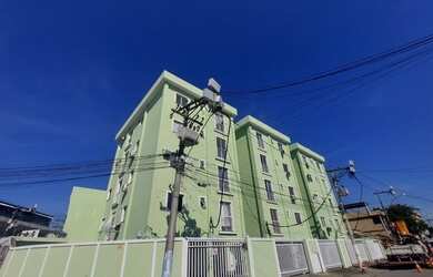 Imagem: O apartamento possui 2 Dormitórios, 1 Banheiro, 1 Vaga na garagem