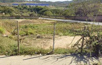 Imagem: O terreno possui 400m² de Área e está localizado em São