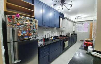 Imagem: O apartamento possui 4 Dormitórios, 3 Banheiros, 2 Vagas na