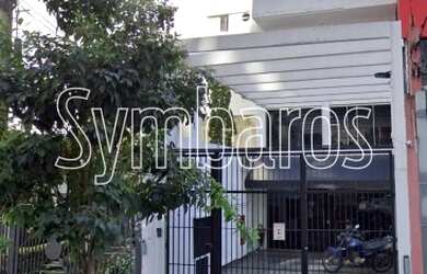 Imagem: O depósito possui 2 Vagas na garagem, 865m² de Área e está