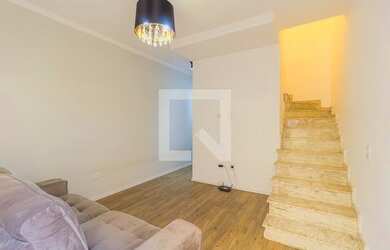 Imagem: A casa em condomínio possui 2 Dormitórios, 2 Banheiros, 1