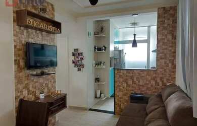 Imagem: O apartamento possui 2 Dormitórios, 1 Banheiro, 1 Vaga na garagem