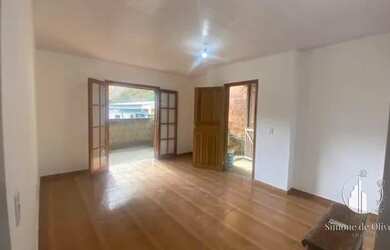 Imagem: A casa à venda possui 2 Dormitórios, 1 Banheiro e 50m² de