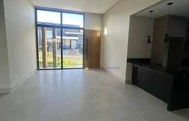 Imagem: A casa em condomínio possui 3 Dormitórios, 4 Banheiros, 4