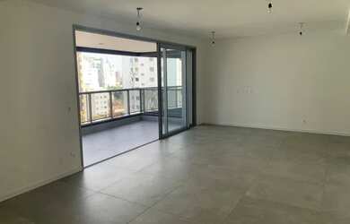 Imagem: O apartamento possui 3 Dormitórios, 3 Banheiros, 2 Vagas na