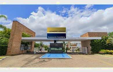 Imagem: A casa em condomínio possui 3 Dormitórios, 4 Banheiros, 2