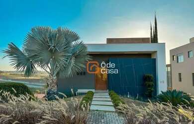 Imagem: A casa em condomínio possui 3 Dormitórios, 5 Banheiros, 5