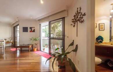 Imagem: O apartamento possui 4 Dormitórios, 3 Banheiros, 2 Vagas na