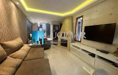 Imagem: A casa em condomínio possui 4 Dormitórios, 4 Banheiros, 2