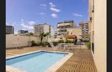 Imagem: O apartamento possui 3 Dormitórios, 3 Banheiros, 2 Vagas na