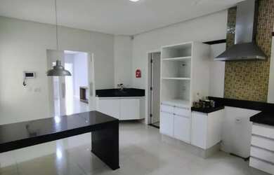 Imagem 9: Imóvel linear de alto padrão à venda no Centro - São Lourenço - MG