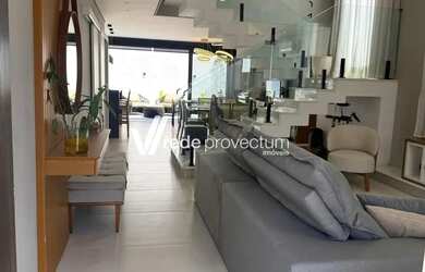 Imagem: A casa em condomínio possui 3 Dormitórios, 5 Banheiros, 4