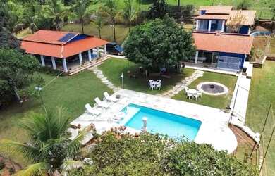 Imagem: A fazenda possui 400m² de Área e está localizado em Pirenópolis