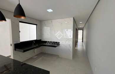 Imagem 4: Linda Casa à Venda no Bairro Vila Campos