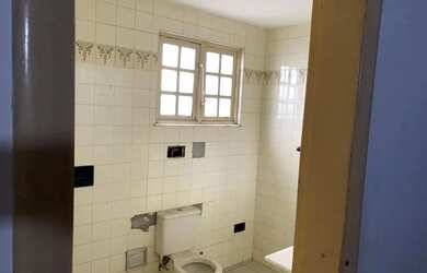 Imagem 12: Imóvel Comercial no Rio Vermelho: 3 Quartos, 1 Sala, 3 Banheiros, 6 Vagas e 220m² - Venda