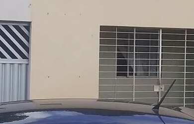 Imagem 6: Casa com Quintal. Varanda, 120m² de Área, 1 Vaga na garageme3 Dormitórios