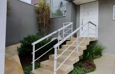 Imagem 5: Sobrado Espaçoso 3 Dormitórios (1 Suíte) + Planejados e Churrasqueira no Villa Branca, Jac