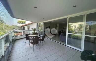 Imagem 2: Apartamento Frente e Varandão com 4 quartos à venda, 160 m² por R$...