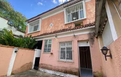 Imagem: A casa possui 2 Dormitórios, 1 Banheiro e 70m² de Área e