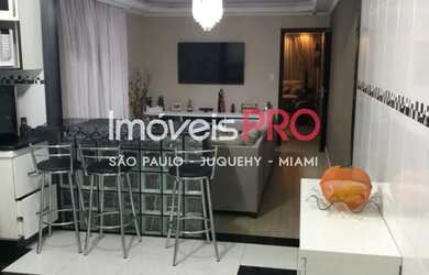 Imagem: A casa possui 3 Dormitórios, 4 Banheiros, 2 Vagas na garagem