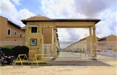 Imagem: A casa em condomínio possui 2 Dormitórios, 2 Banheiros, 1