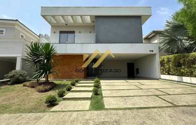 Imagem: A casa em condomínio à venda possui 4 Dormitórios, 5 Banheiros