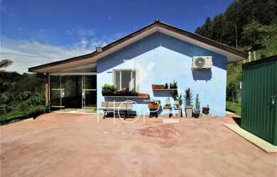 Imagem: A fazenda possui 100m² de Área e está localizado em Agudos