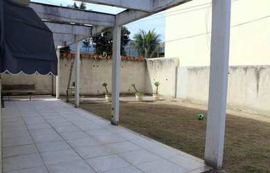 Imagem 6: Casa Contemporânea 4Q c/ Quintal (270 m²) - Est. do Moinho