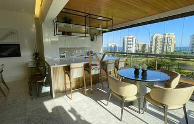 Imagem: O apartamento possui 4 Dormitórios, 4 Banheiros, 3 Vagas na