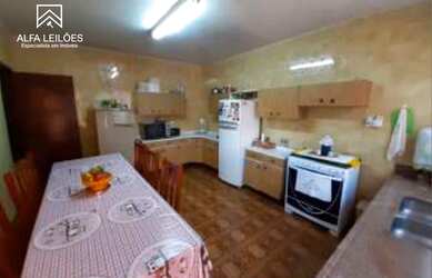 Imagem 5: 2 Imóveis Residencial e Comercial no Centro com 247m² de Área Construída...