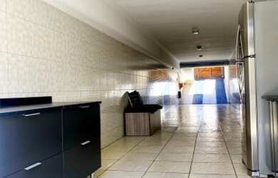 Imagem 6: Sobrado na Penha. Churrasqueira, Varanda, 125m² de Áreae5 Vagas na garagem