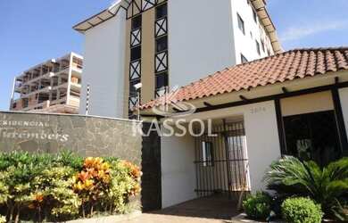 Imagem: O apartamento possui 3 Dormitórios, 1 Banheiro, 1 Vaga na garagem