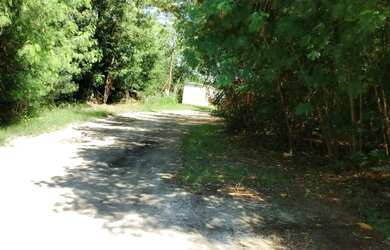 Imagem 8: Galpão frente a rod. Niterói/Manilha fundo pra baia de Guanabara