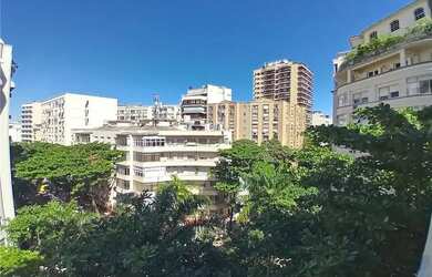 Imagem: O apartamento possui 3 Dormitórios, 3 Banheiros, 1 Vaga na