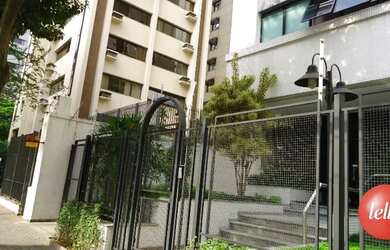 Imagem: O depósito possui 1 Vaga na garagem, 44m² de Área e está