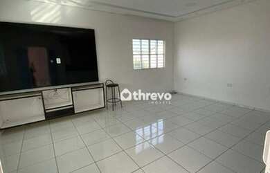 Imagem: A casa possui 2 Dormitórios, 1 Banheiro, 5 Vagas na garagem