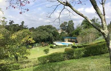 Imagem: O terreno possui 20m² de Área, Imóvel novo e está localizado