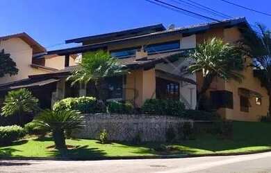 Imagem: A casa em condomínio possui 4 Dormitórios, 5 Banheiros, 4