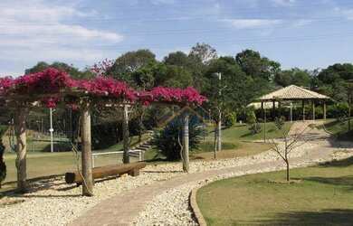 Imagem: A casa em condomínio possui 3 Dormitórios, 4 Banheiros, 4