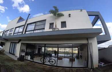 Imagem 11: A casa fica no Condomínio Vale dos Lagos, imerso na natureza, com vista...