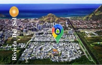 Imagem: A casa em condomínio possui 5 Dormitórios, 1 Banheiro, 4 Vagas