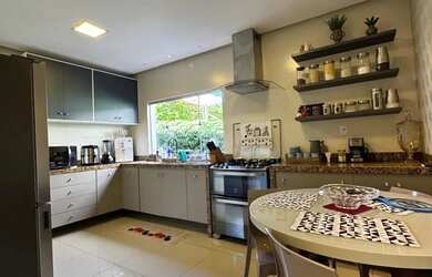 Imagem 15: Casa à venda no Residencial Castanheira, 3 suítes, gabinete, 300m2 por...