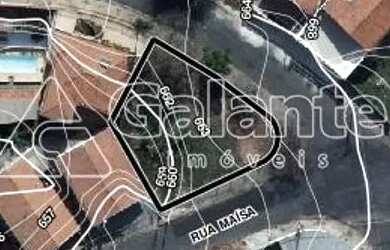 Imagem: O terreno à venda possui 440m² de Área e está localizado