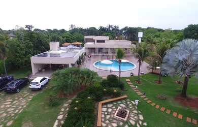 Imagem: A fazenda possui 5.000m² de Área e está localizado em Santo