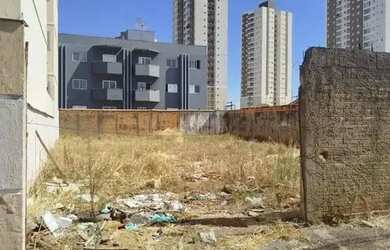 Imagem: O terreno possui 450m² de Área e está localizado em Jardim