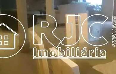 Imagem: A casa possui 5 Dormitórios, 5 Banheiros, 1 Vaga na garagem