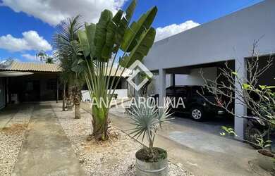 Imagem 3: Casa em Montes Claros. Churrasqueira, Varanda, Guarda roupae450m² de...