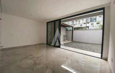 Imagem 10: Sobrado com 1 suíte e 2 quartos à venda no bairro América em Joinville-SC...